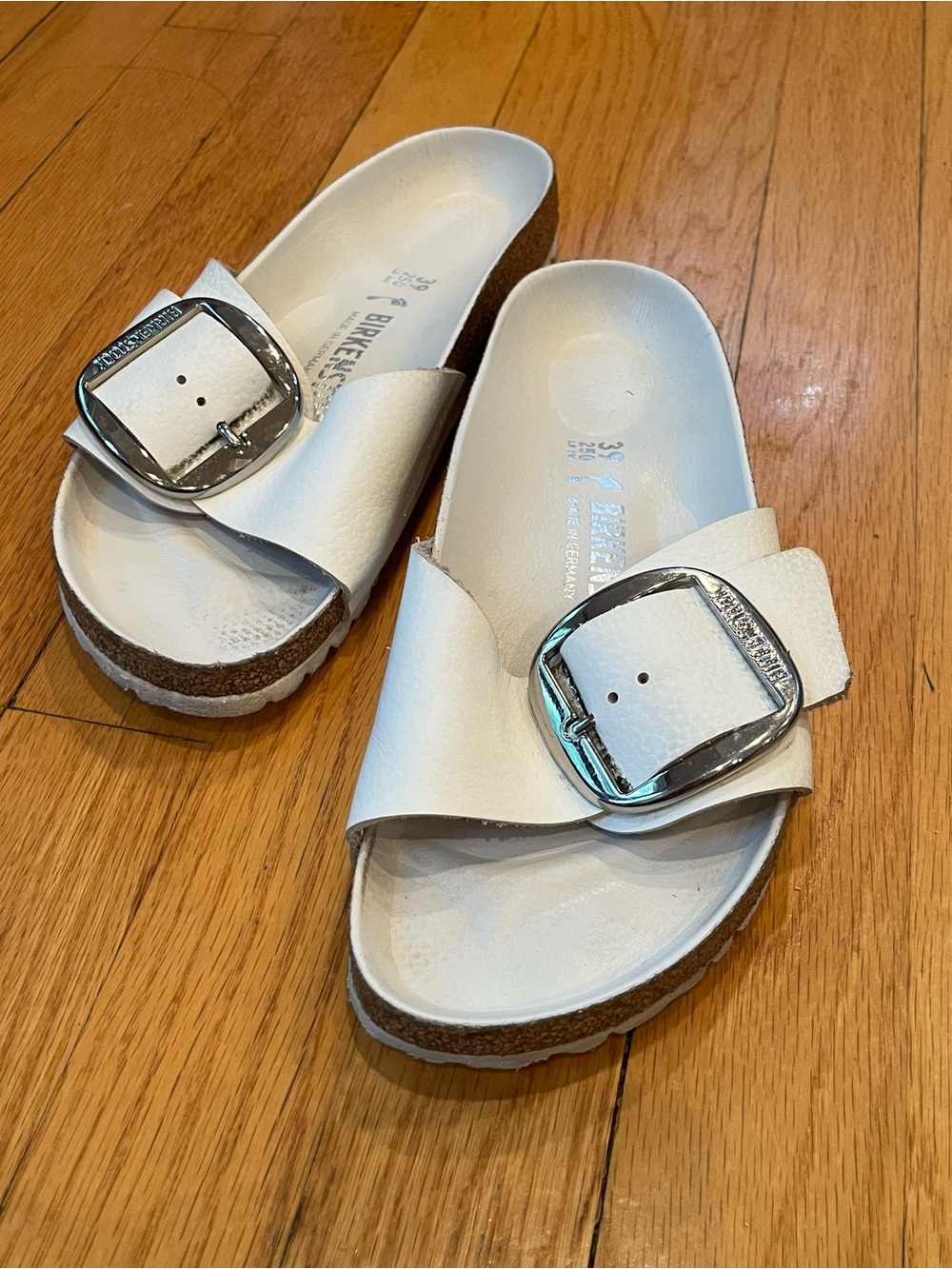 Birkenstock Madrid Big Buckle Sandals White Size 39 (8.5) - Picture 2 of 8